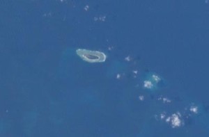 taiping_island_and_zhongzhou_reef_iss-400x263