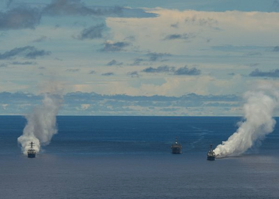 Exercise Pandarra Fog (2014) U.S. Navy 7th Fleet and the Navy Warfare Development Command Test Radar-Absorbing Carbon-Fiber Obscurant Technology (Source:United States Navy)