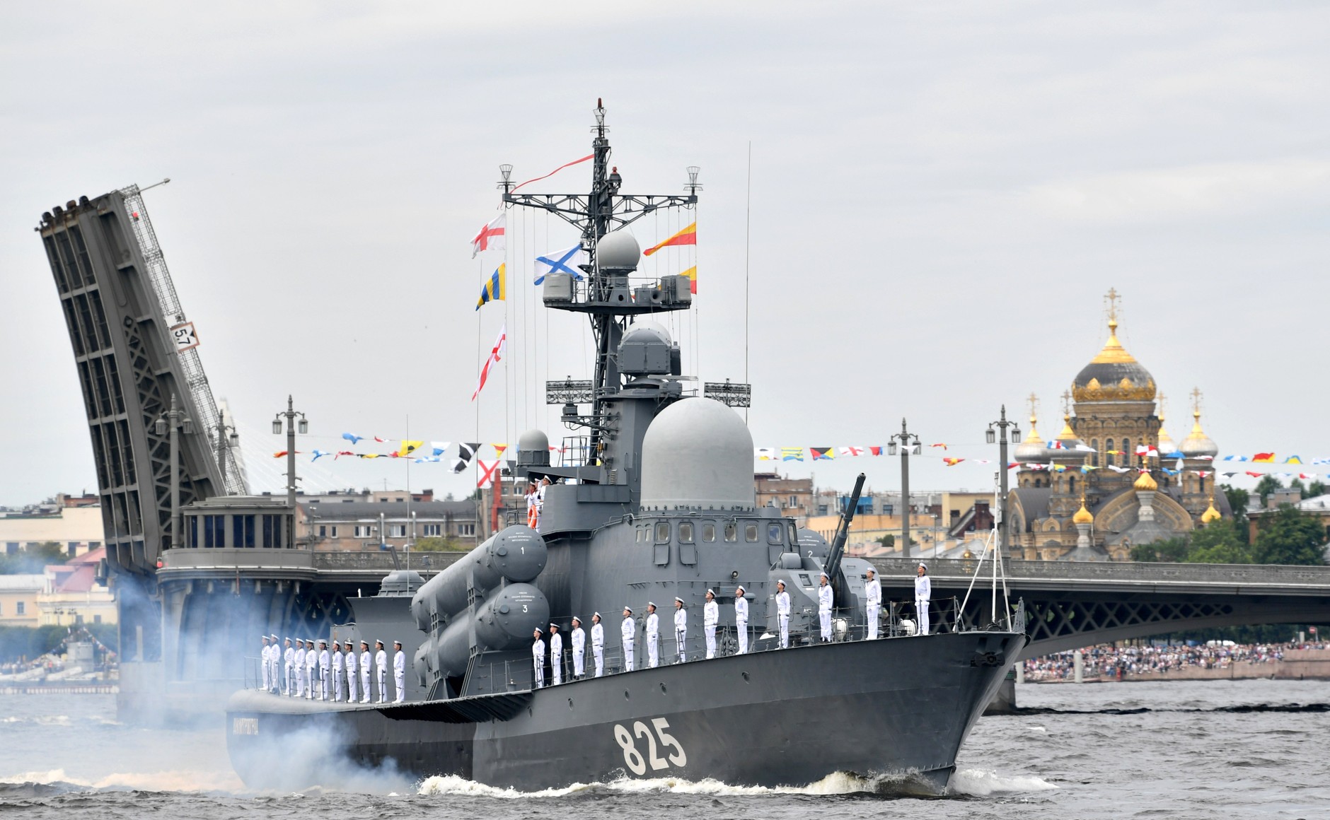 The Russian Navy in the Russia-Ukraine War Scare