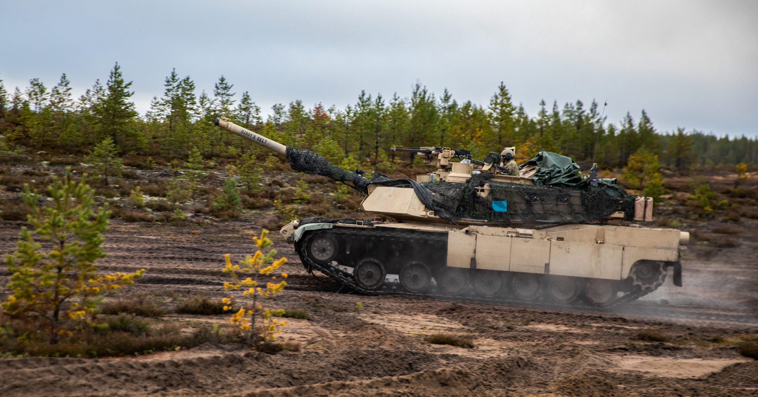 How the UK Challenger 2 Tanks Could Be a 'Game Changer' in Ukraine War