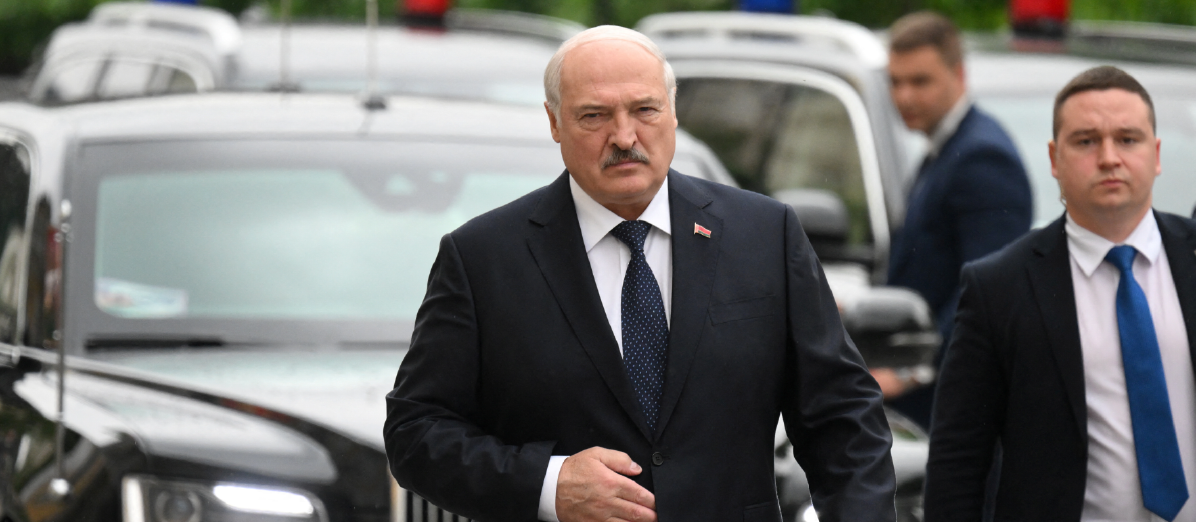 In the Darkness: Lukashenka Digs In